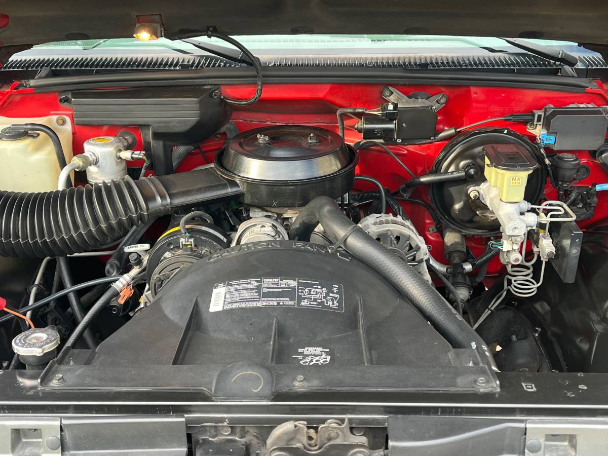 Chevrolet-Silverado-1500-1993-red-14