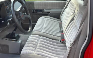 Chevrolet-Silverado-1500-1993-red-8