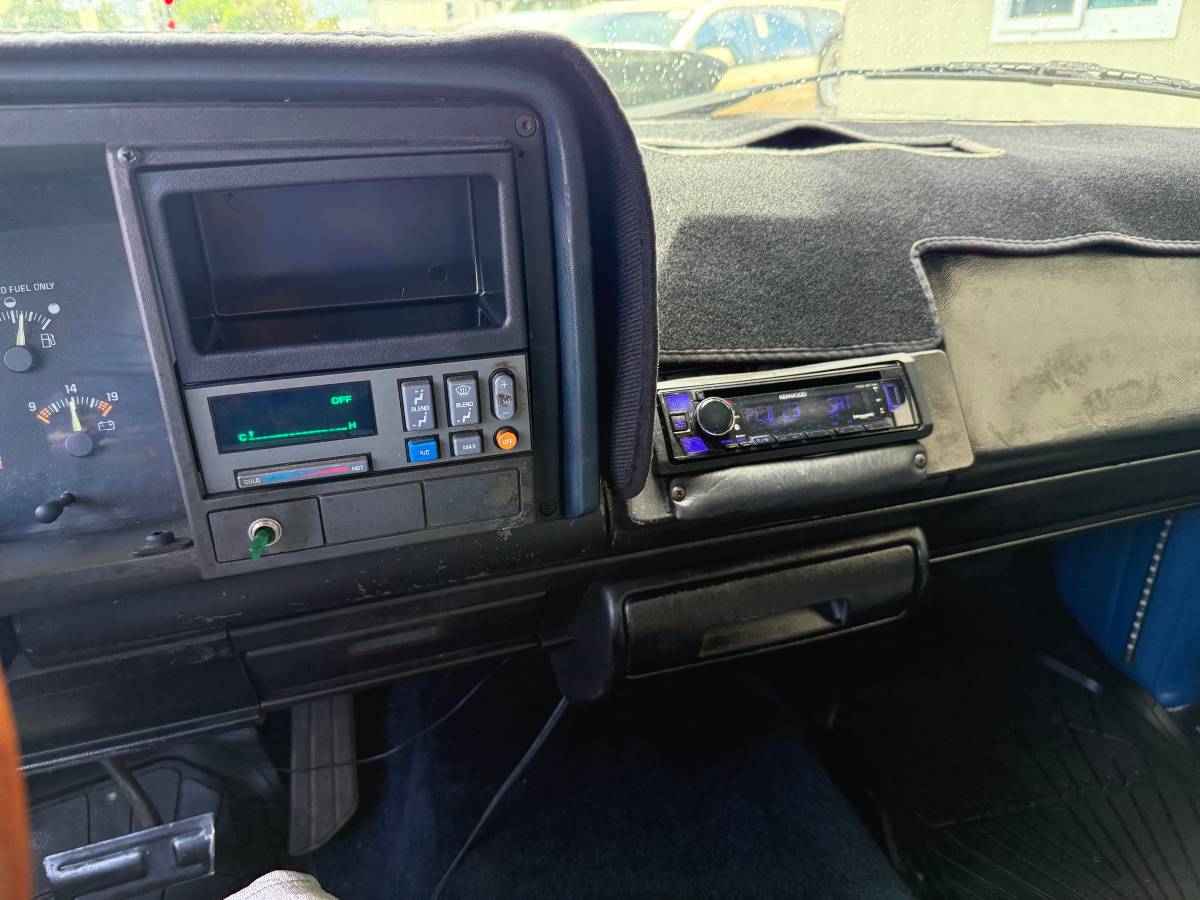 Chevrolet-Silverado-1500-1994-blue-12