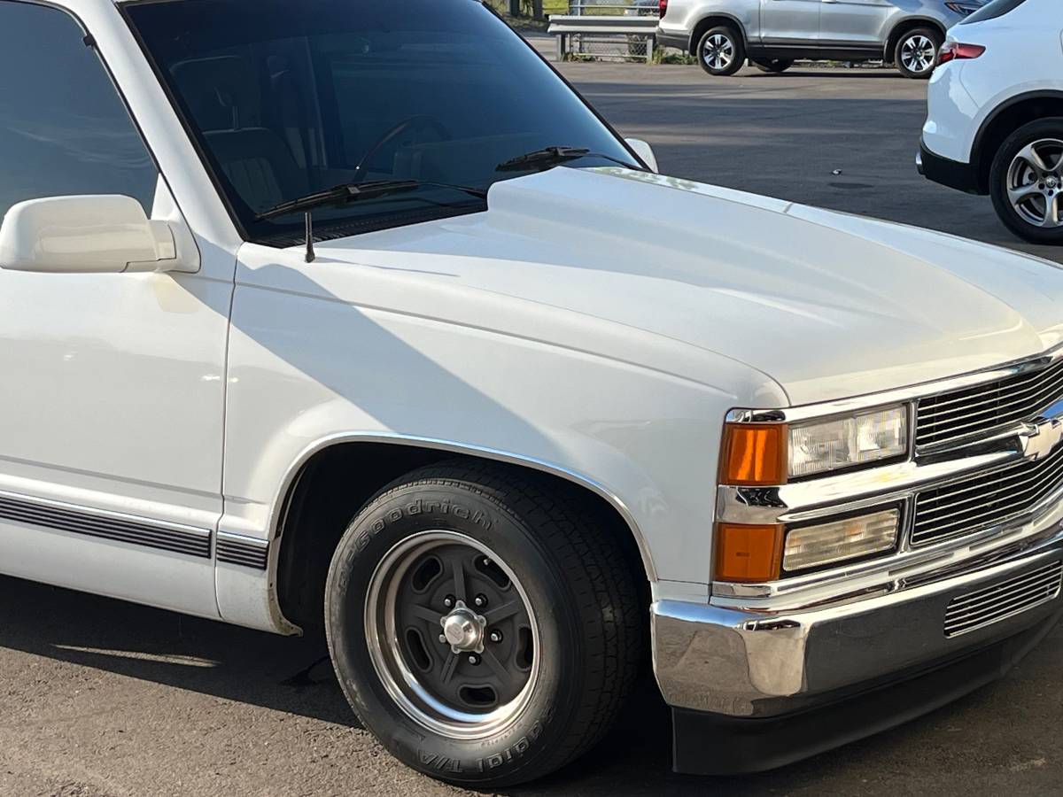 Chevrolet-Silverado-1500-1994-white-1