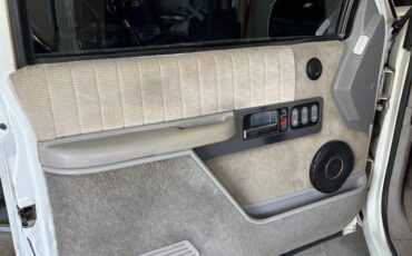 Chevrolet-Silverado-1500-1994-white-11