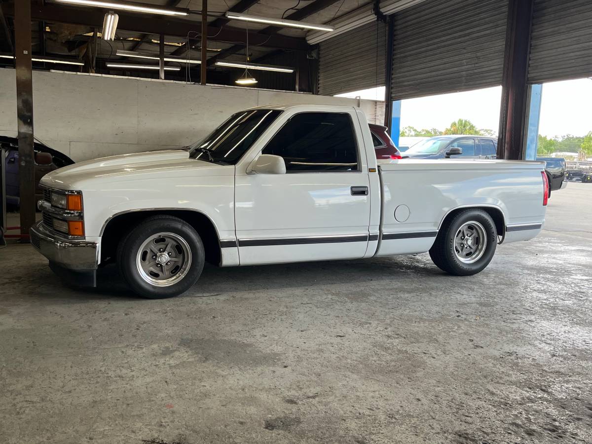 Chevrolet-Silverado-1500-1994-white-18