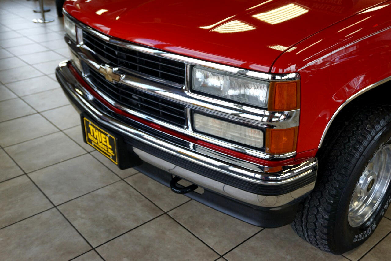 Chevrolet-Silverado-1500-1995-Classic-Car-17
