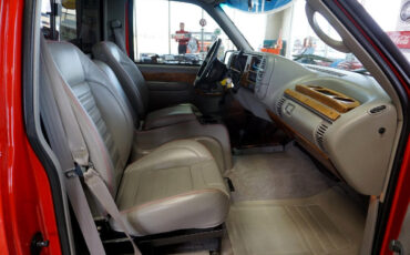 Chevrolet-Silverado-1500-1995-Classic-Car-24