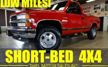 Chevrolet-Silverado-1500-1995-Classic-Car