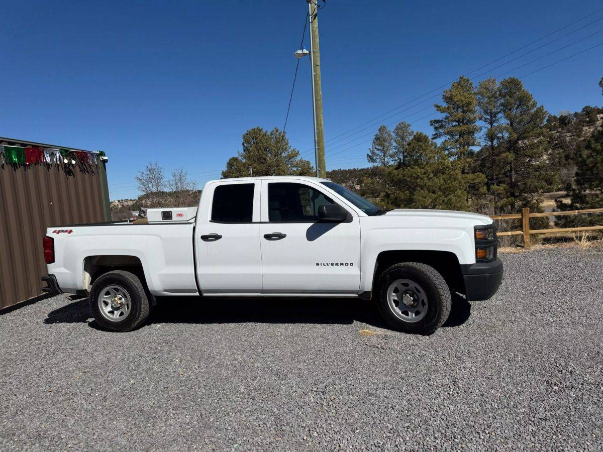 Chevrolet-Silverado-1500-double-cab-2014-white