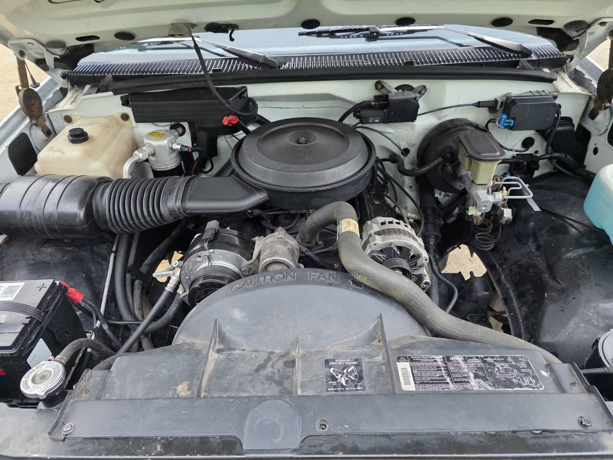 Chevrolet-Silverado-1500-lt-z71-1991-white-10