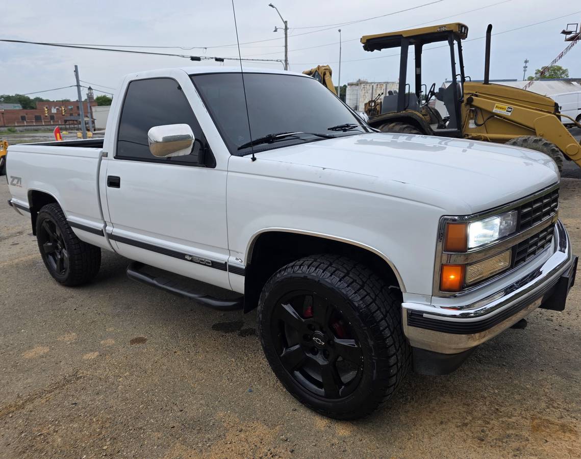 Chevrolet-Silverado-1500-lt-z71-1991-white