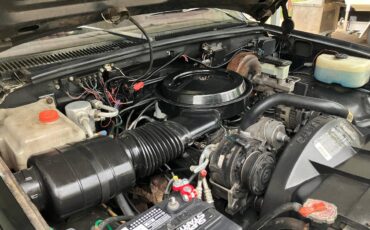 Chevrolet-Silverado-1500-step-side-1990-black-5