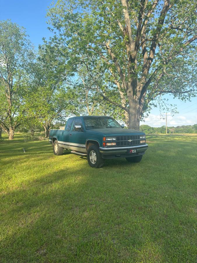 Chevrolet-Silverado-1500-z71-1993-green-1