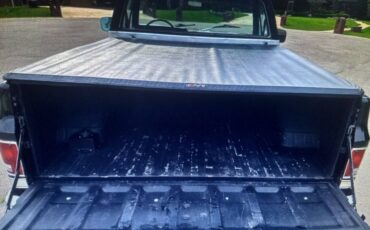 Chevrolet-Silverado-1982-black-5
