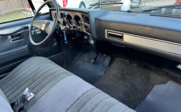 Chevrolet-Silverado-1984-black-5