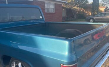 Chevrolet-Silverado-1985-blue-3