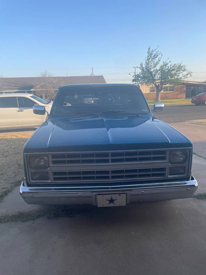 Chevrolet-Silverado-1985-blue-5