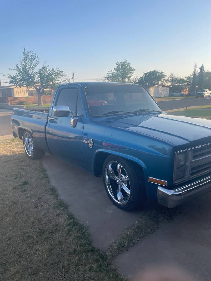 Chevrolet-Silverado-1985-blue-6