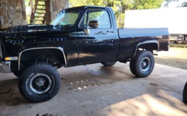 Chevrolet-Silverado-1986-black-4
