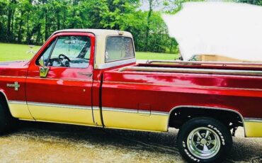 Chevrolet-Silverado-1986-red