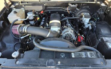 Chevrolet-Silverado-1991-black-14