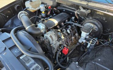 Chevrolet-Silverado-1991-black-16