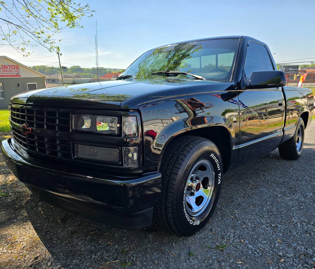 Chevrolet-Silverado-1991-black-17