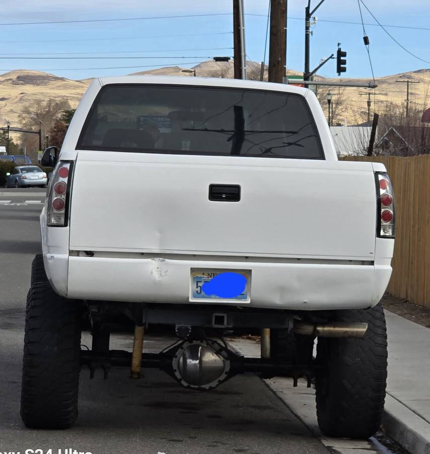 Chevrolet-Silverado-1993-white-20