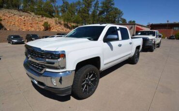 Chevrolet-Silverado-2017-white-3