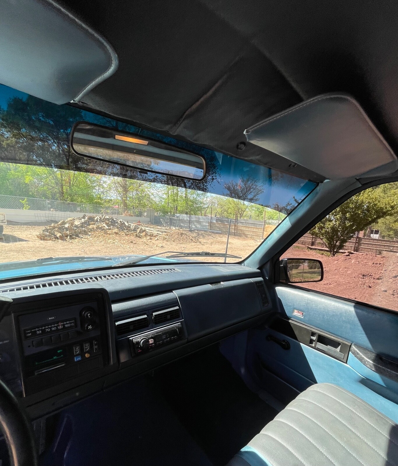 Chevrolet-Silverado-2500-1988-Standard-Cab-Pickup-19