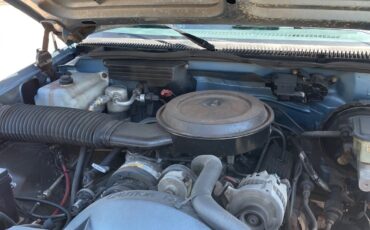 Chevrolet-Silverado-2500-1988-Standard-Cab-Pickup-20