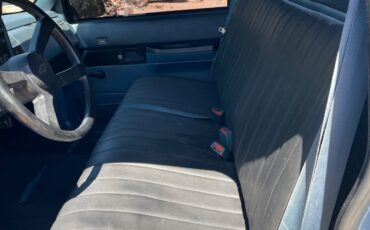 Chevrolet-Silverado-2500-1988-Standard-Cab-Pickup-21