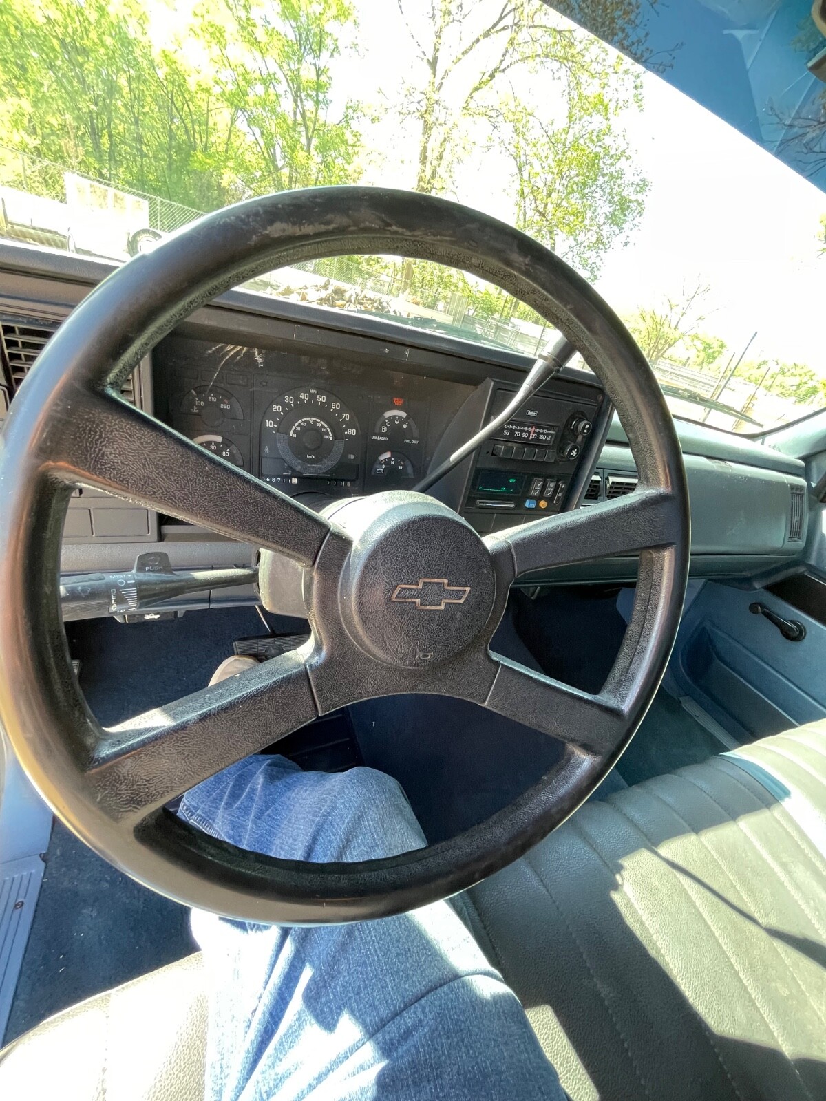 Chevrolet-Silverado-2500-1988-Standard-Cab-Pickup-6