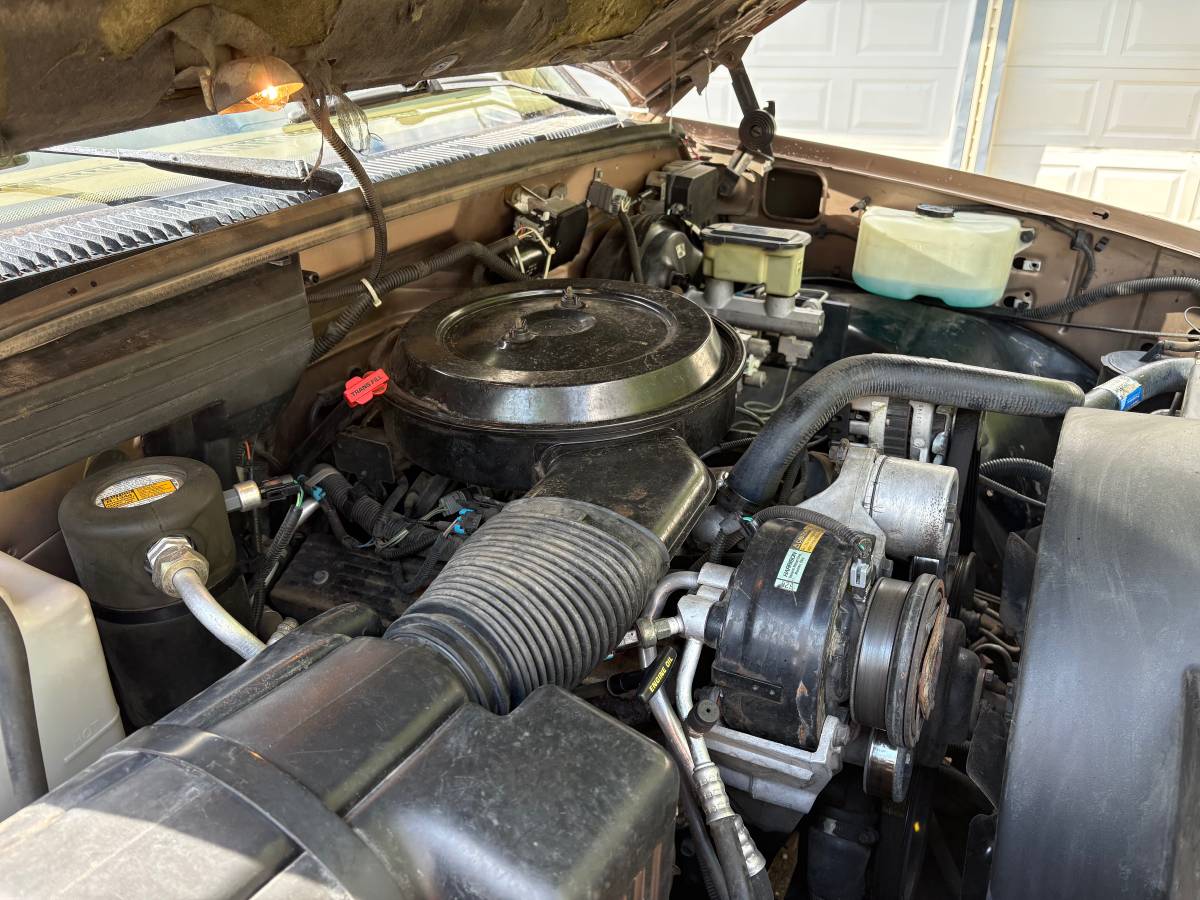 Chevrolet-Silverado-2500-short-bed-4x4-1994-18