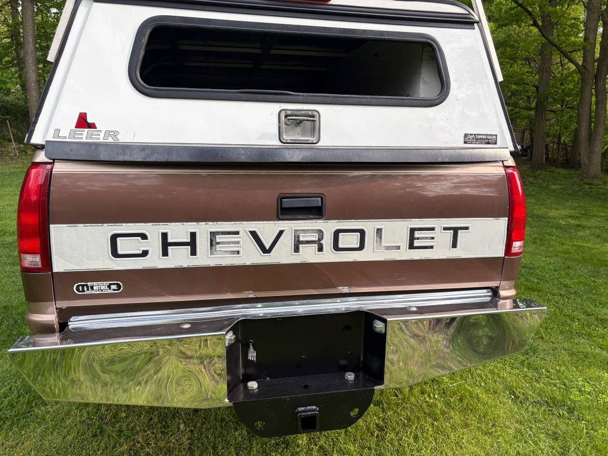Chevrolet-Silverado-2500-short-bed-4x4-1994-4
