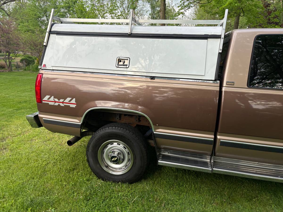 Chevrolet-Silverado-2500-short-bed-4x4-1994-6