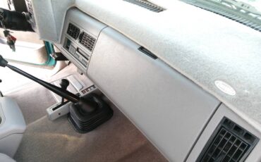 Chevrolet-Silverado-2500hd-4x4-1994-green-17