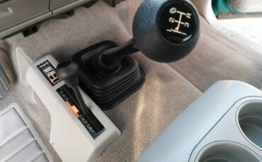 Chevrolet-Silverado-2500hd-4x4-1994-green-9