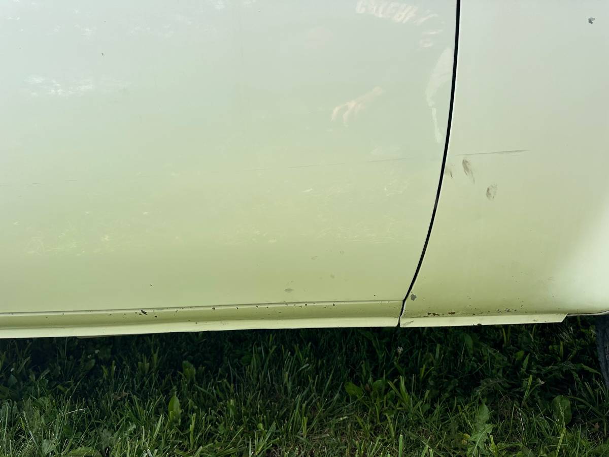 Chevrolet-Silverado-2500hd-diesel-1982-9