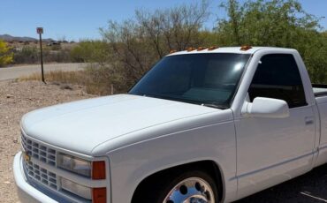Chevrolet-Silverado-3500-1992-white-1