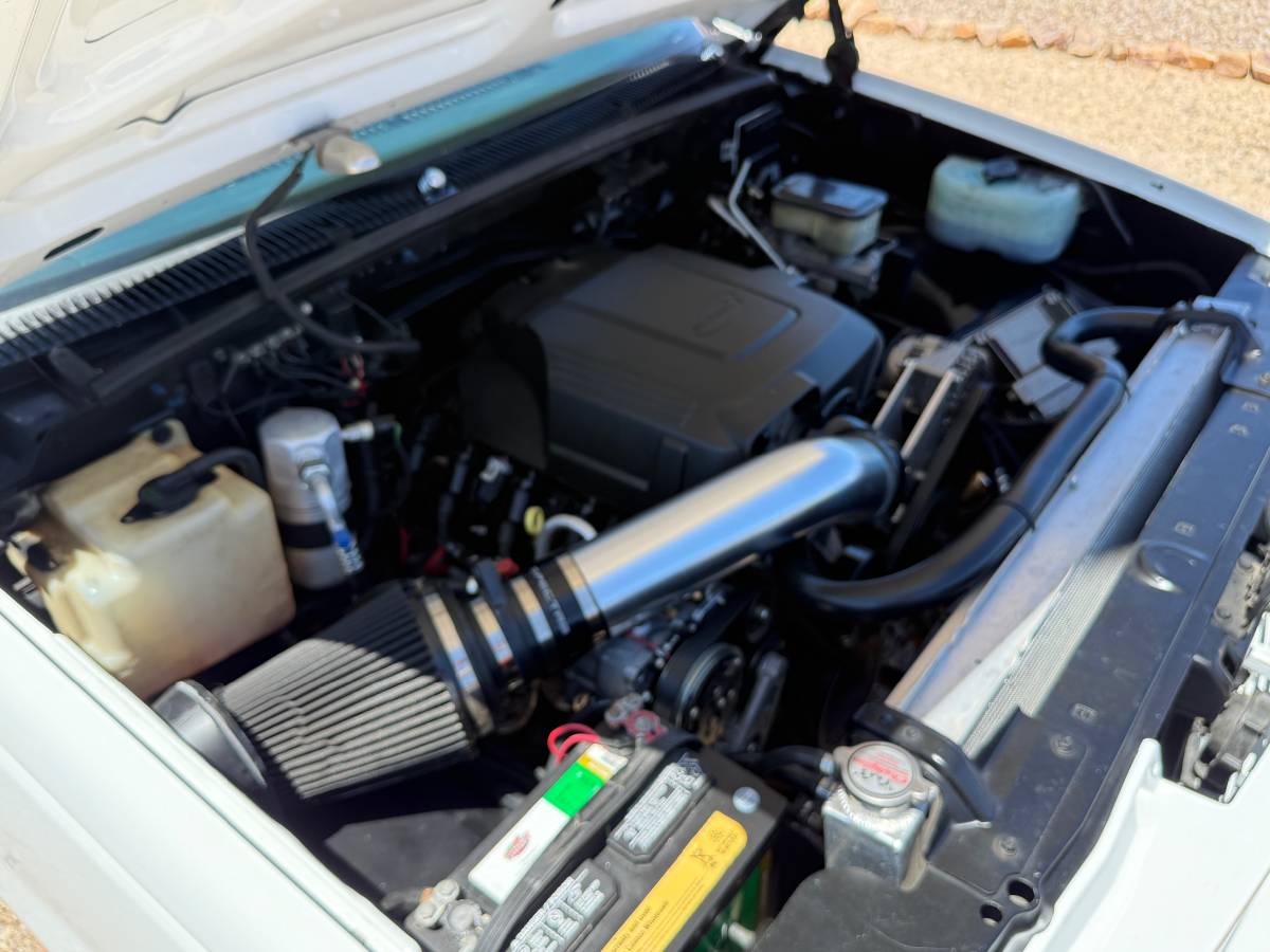Chevrolet-Silverado-3500-1992-white-8