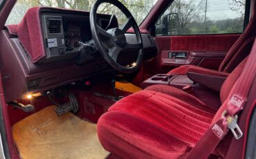 Chevrolet-Silverado-3500-1993-white-2