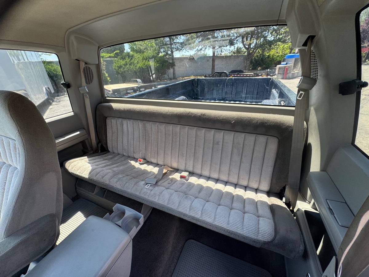 Chevrolet-Silverado-3500hd-1994-blue-13