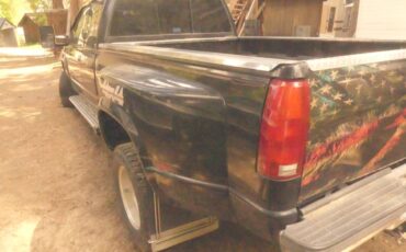 Chevrolet-Silverado-3500hd-4x4-1992-black