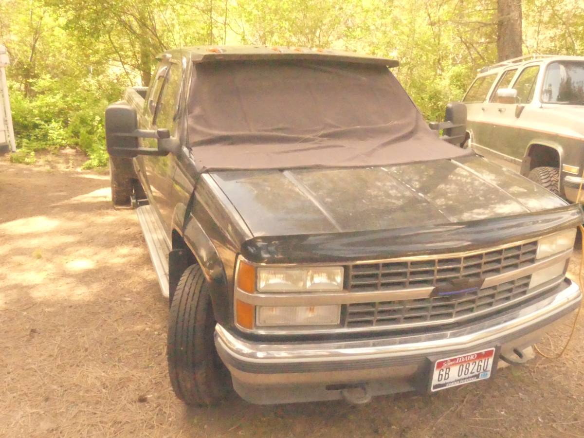 Chevrolet-Silverado-3500hd-4x4-1992-black-6