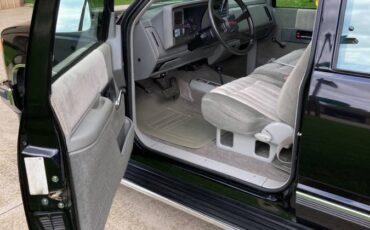 Chevrolet-Silverado-k2500-1993-black-8