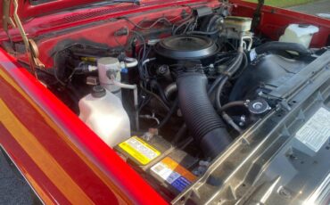 Chevrolet-Silverado-swb-1985-red-3