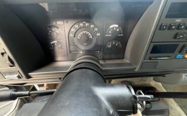 Chevrolet-Silverado-z71-1989-black-3