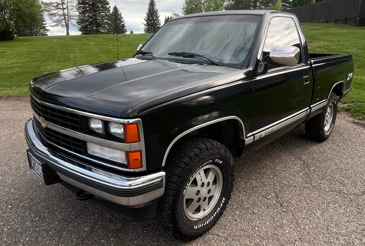 Chevrolet-Silverado-z71-1989-black