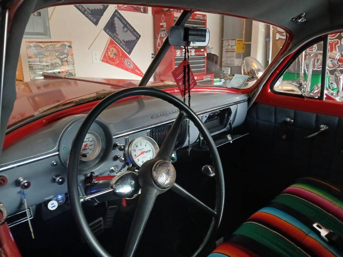 Chevrolet-Skyline-1950-red-4