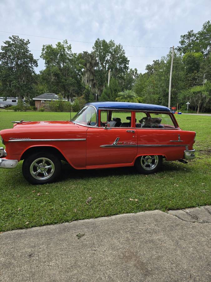 Chevrolet-Station-wagon-1955-orange-17