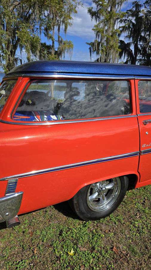 Chevrolet-Station-wagon-1955-orange-8
