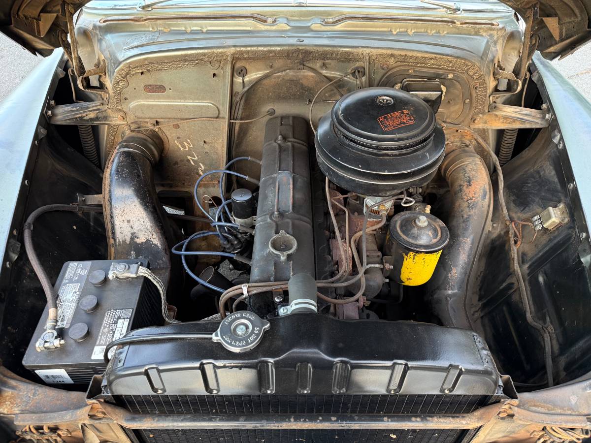 Chevrolet-Styleline-deluxe-1950-13